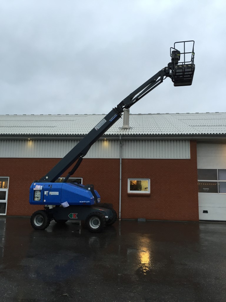 Bomlift 16 m Diesel 4WD retarm